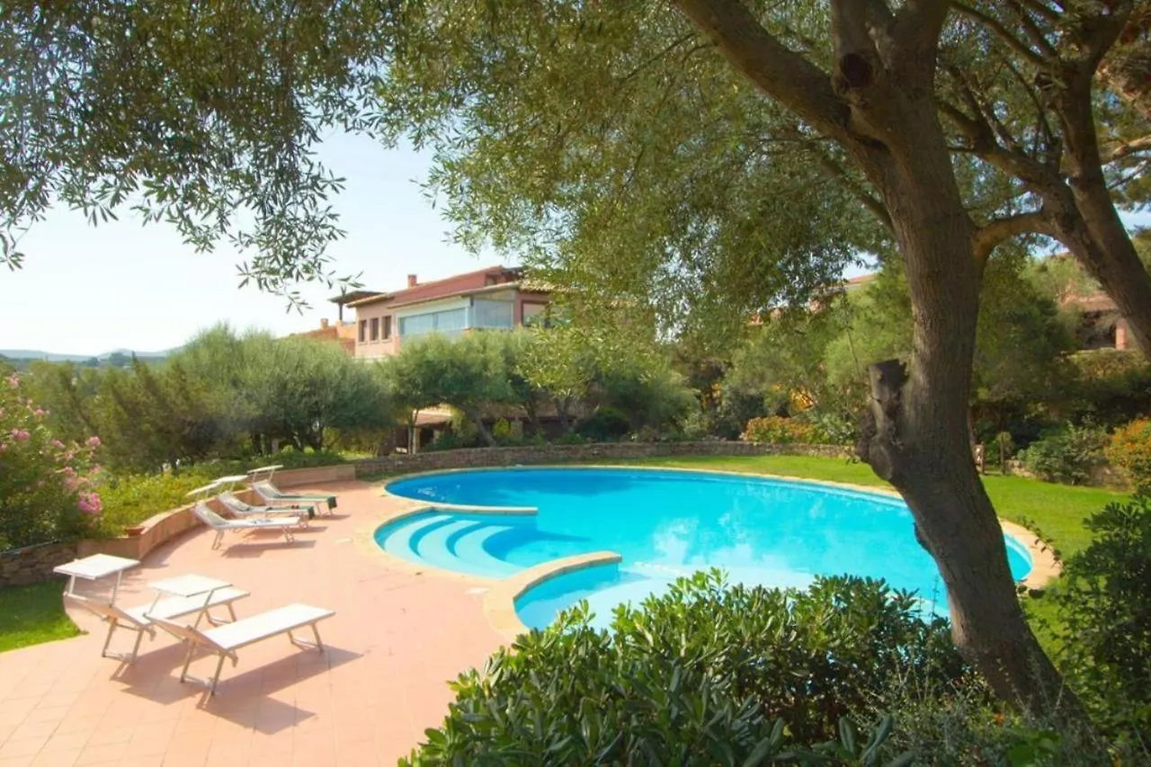 Aldiola Porto Rotondo Apartment
